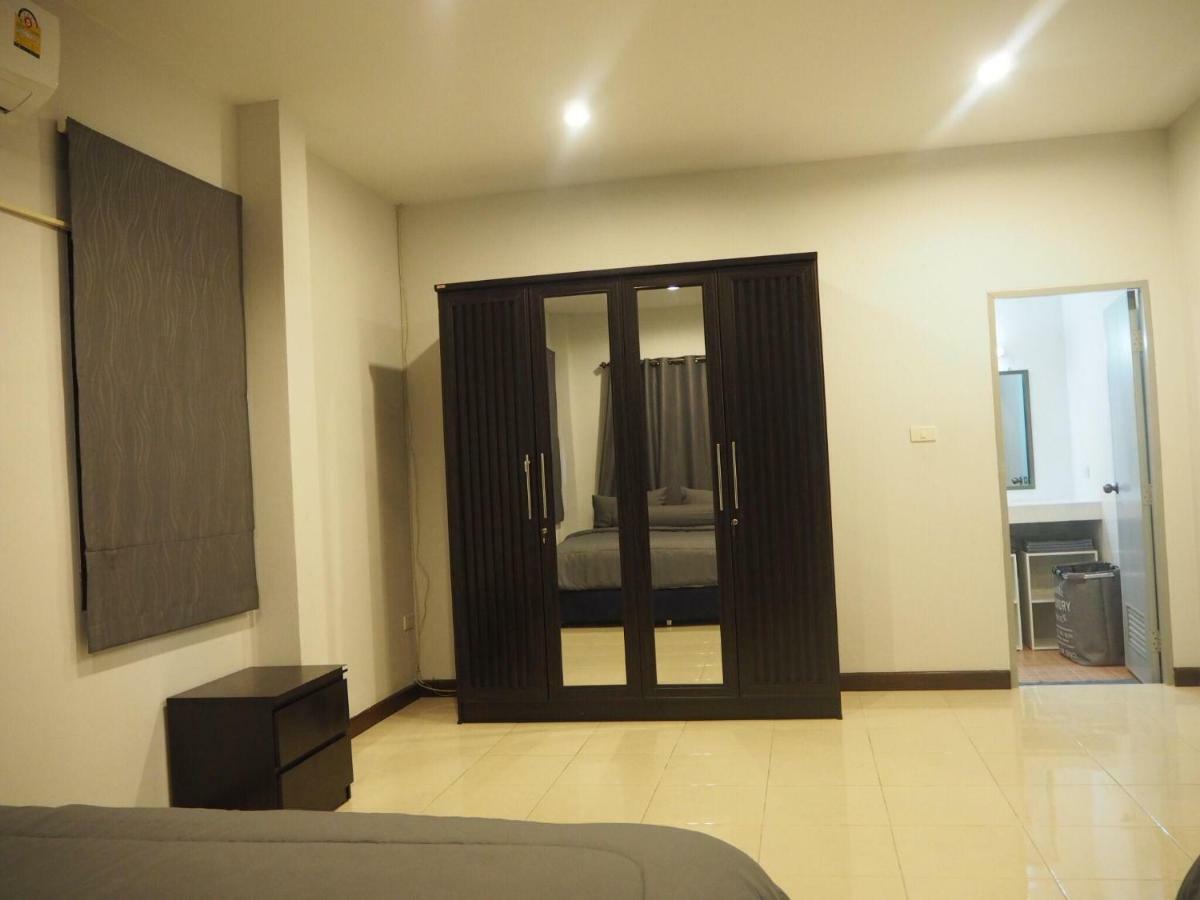 Beautiful 3 Bedroom Garden Villa Chalong Exterior foto